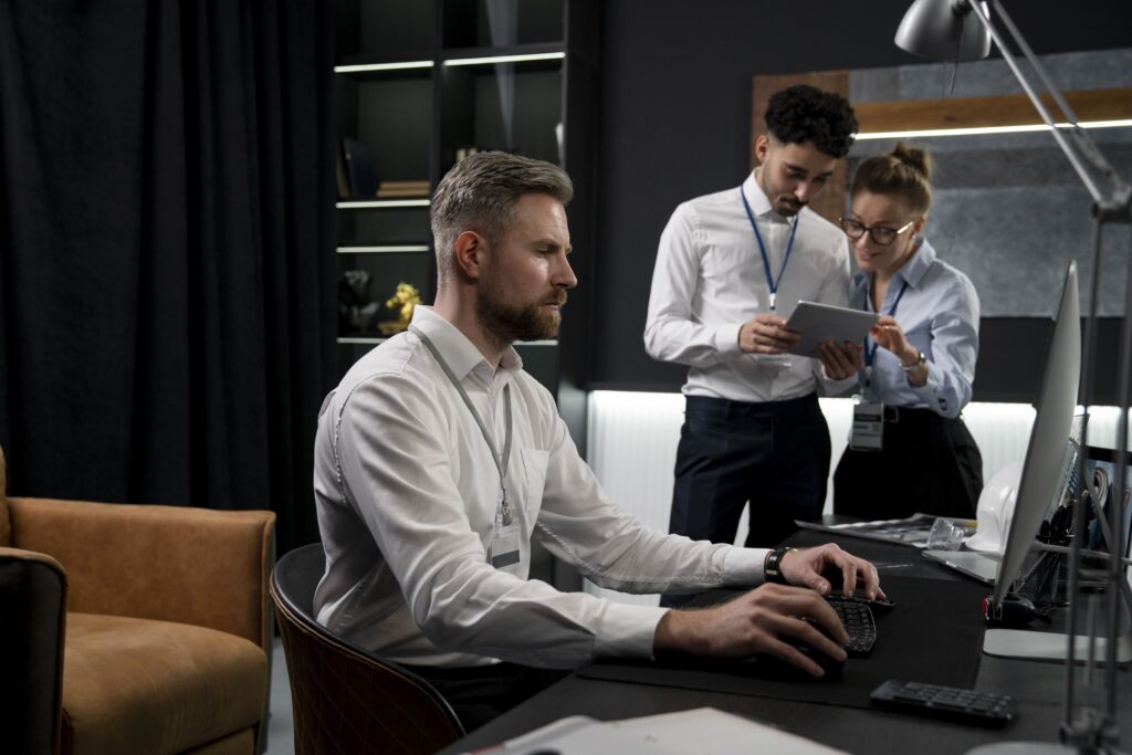 Professionelles Team arbeitet an Business Process Outsourcing Deutschland Projekt mit Fokus auf logistic chain management